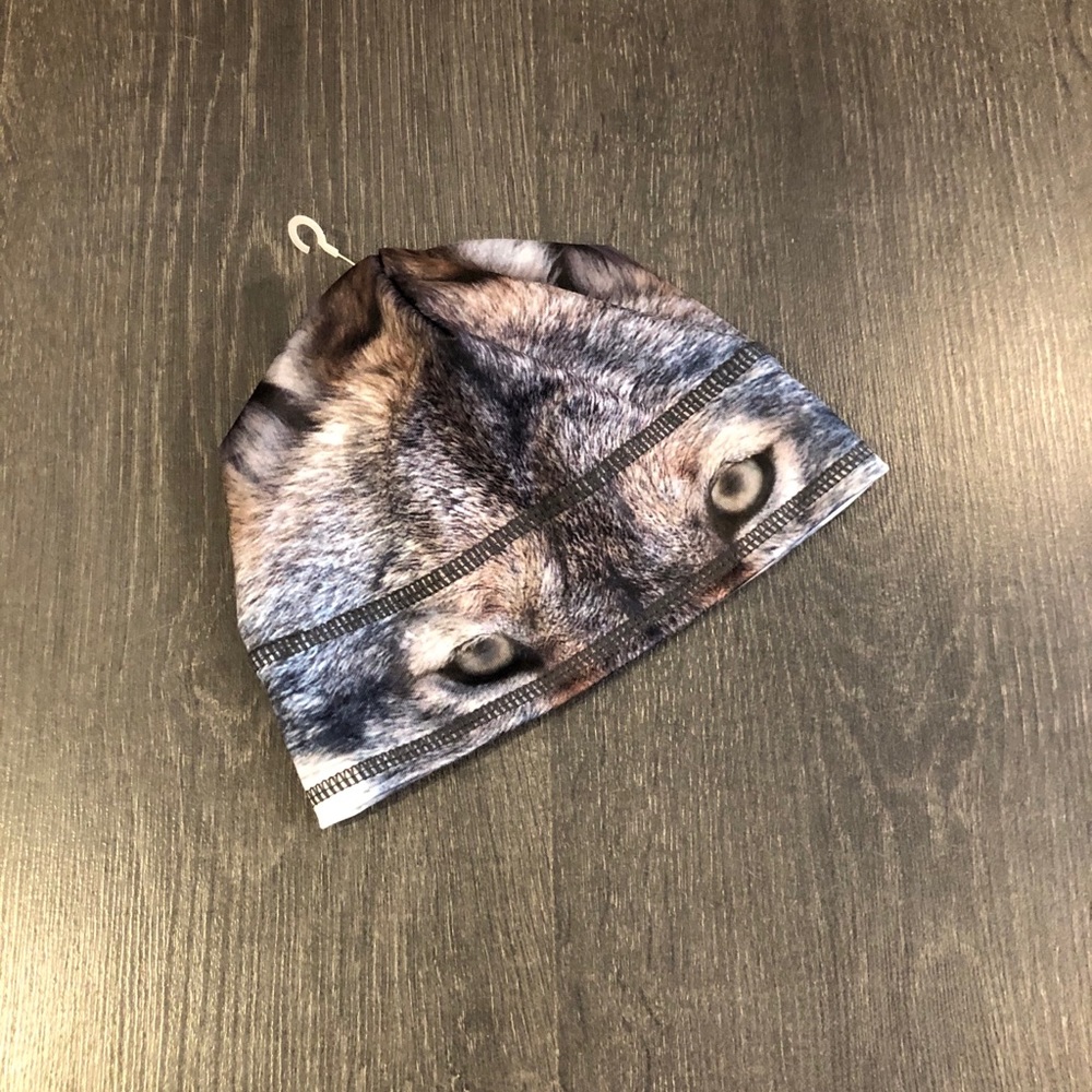 Children’s sport hat with wolf print